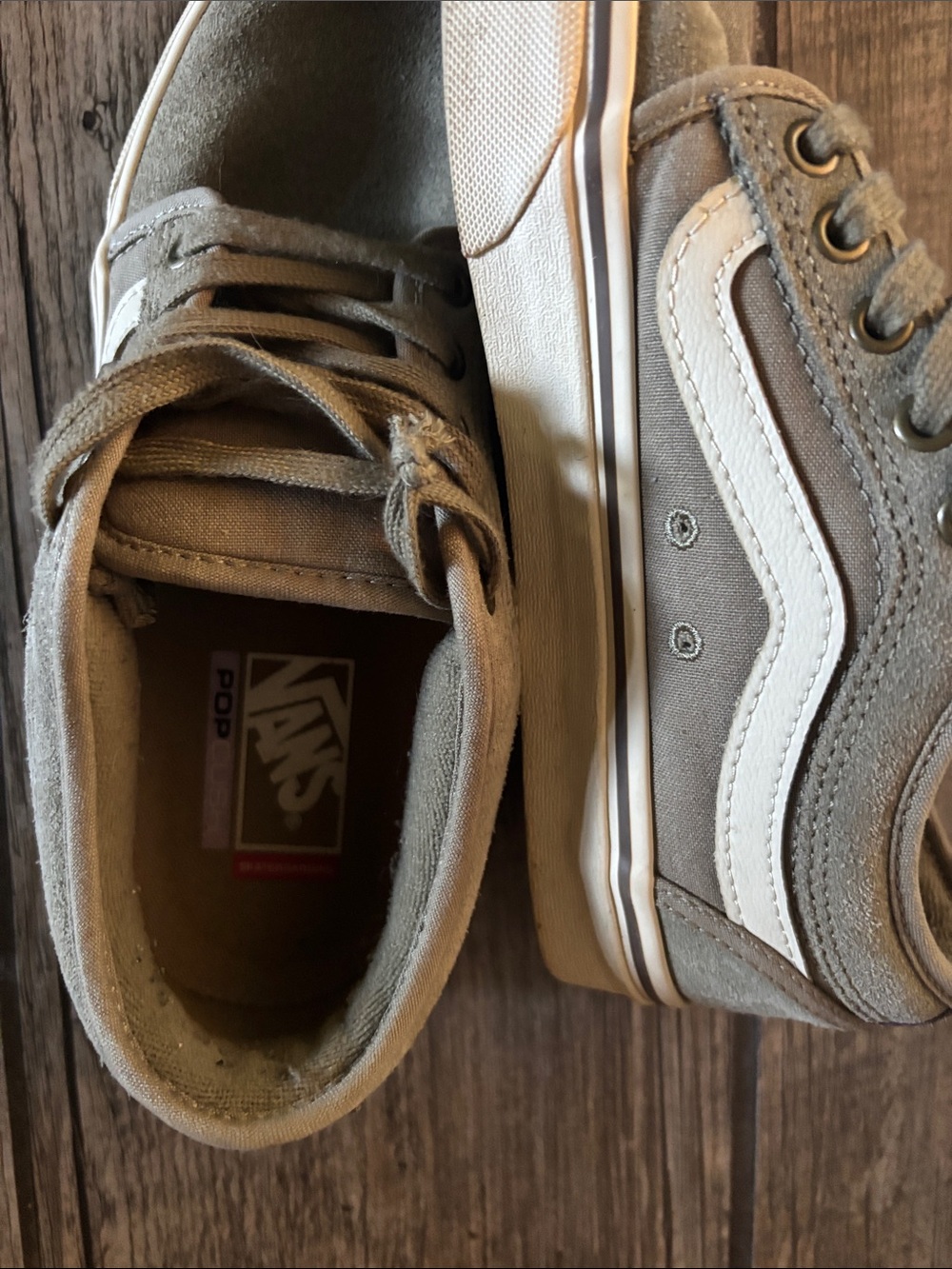 Vans Men’s Mid-Top Suede Sneakers in Olive Green - Picture 4 of 4